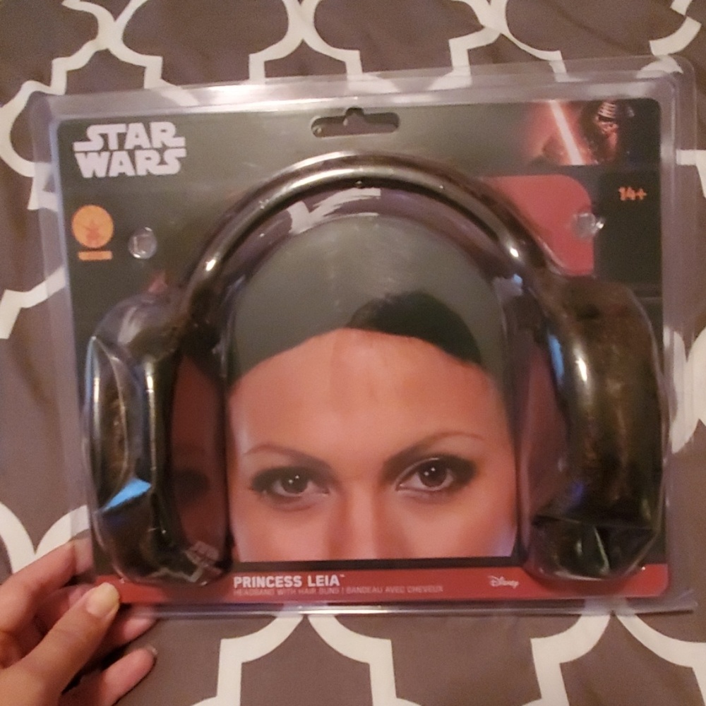 Princess Leia headband with hair buns